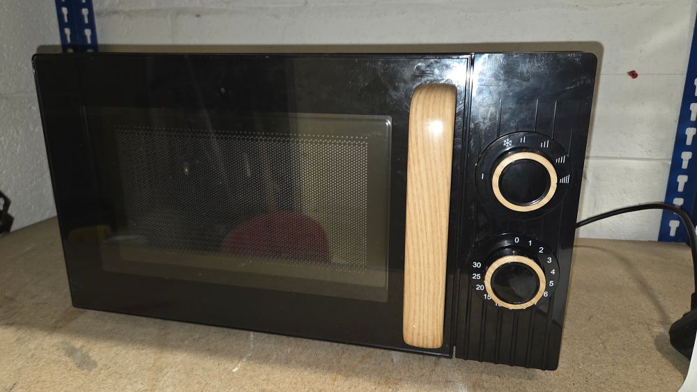 Lot 385 – George Home Scandi Microwave