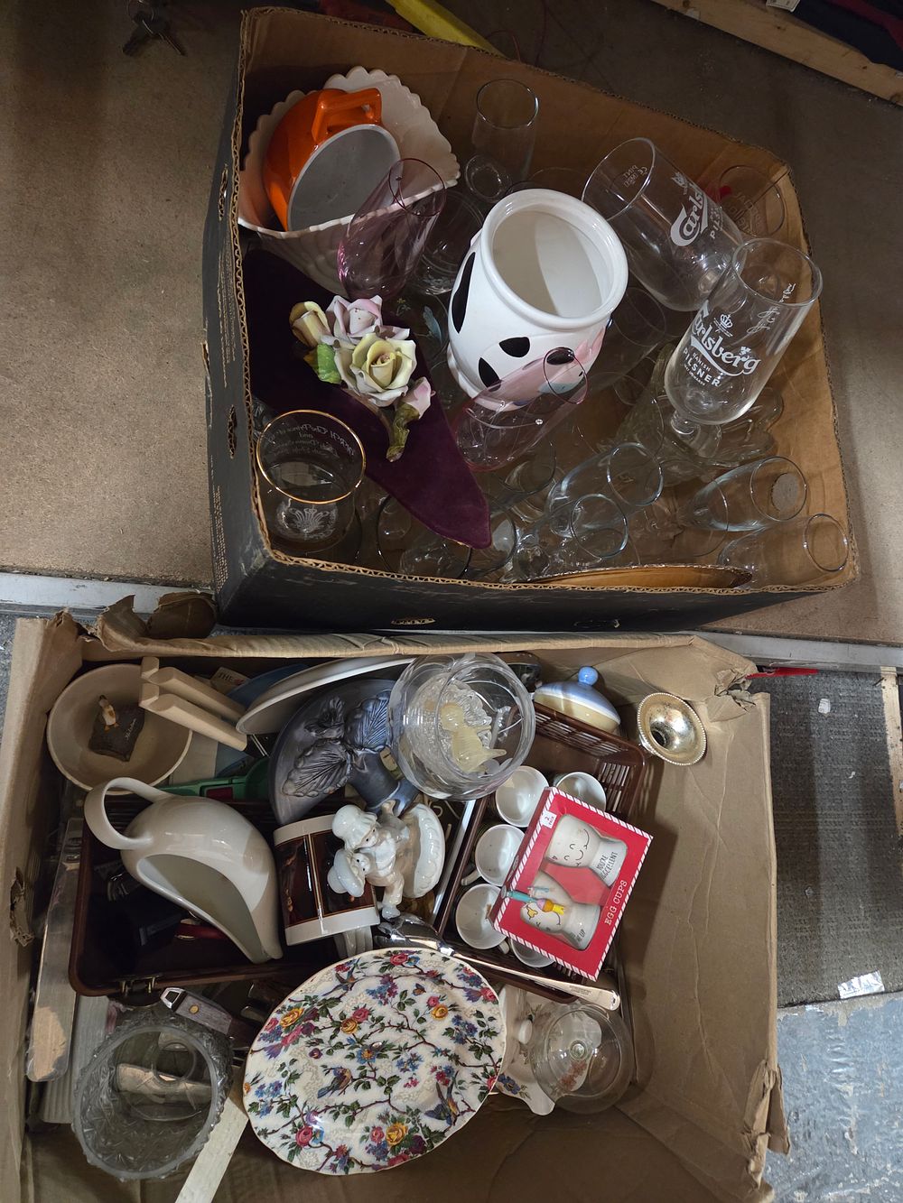 Lot 210 – A Collection of Glassware and Household Items Including Carlsberg Glasses