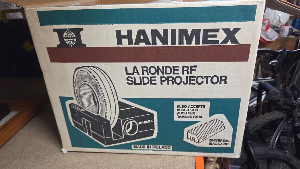 Lot 307 – Hanimex La Ronde rf Slide Projector with Accessories