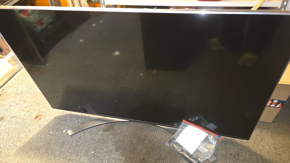 Lot 290 – LG 50 Inch 4K Smart TV Model 50NANO886PB w/o