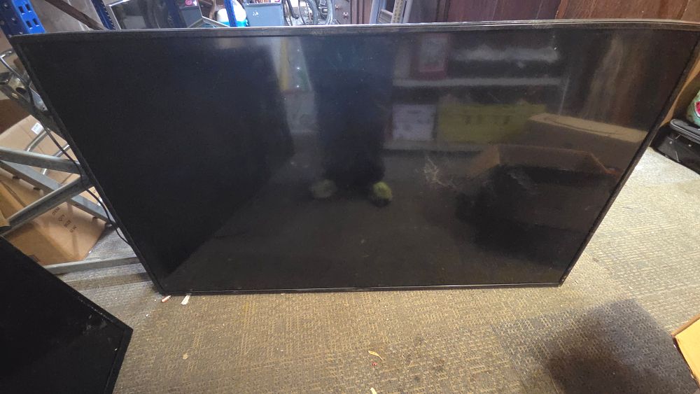 Lot 296 – Cello 55 Inch Wide Screen LED TV Model C55SFS4K V2