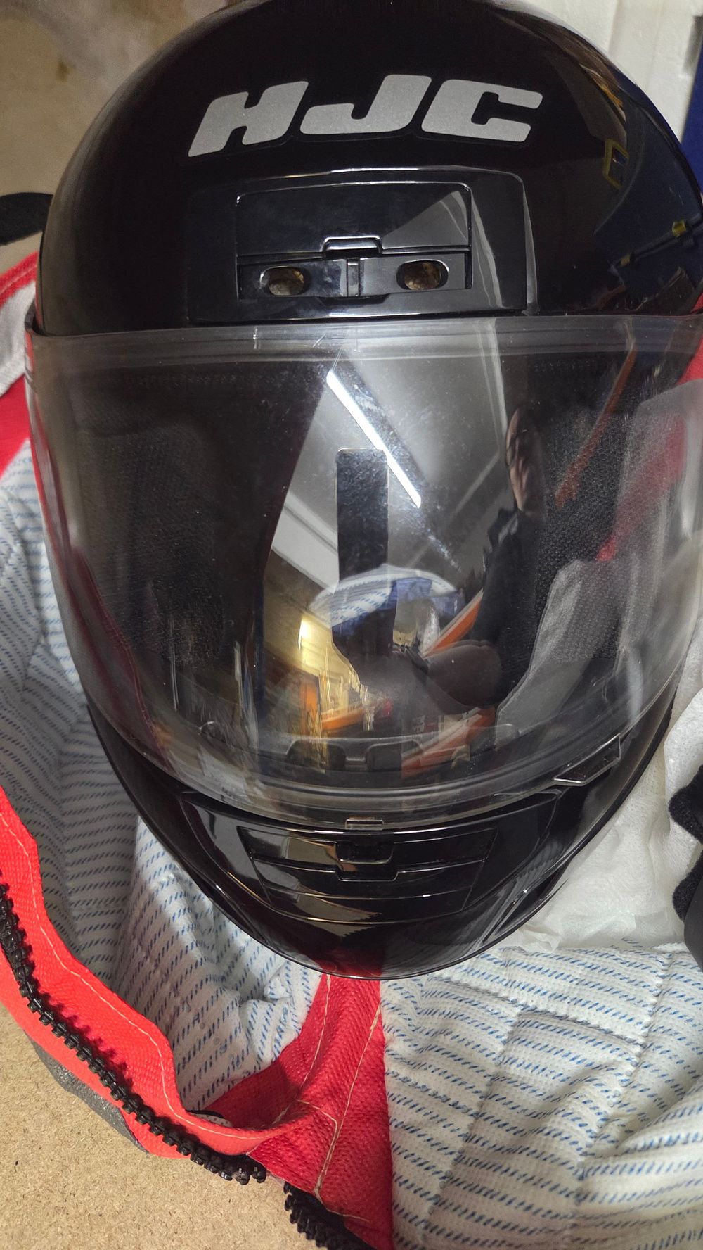 Lot 310 – HJC Black Full Face Motorcycle Helmet