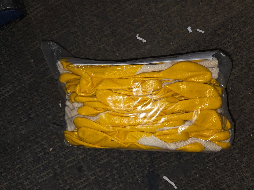 Lot 400 – A Collection of Yellow and White Knit Work Gloves