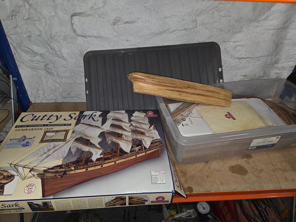 Lot 405 – Constructo Cutty Sark 1/115 Scale Wooden Model Ship Kit