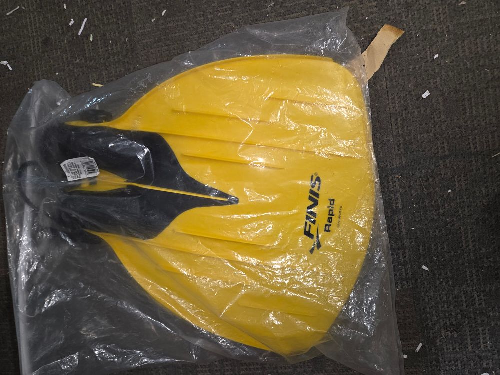 Lot 412 – FINIS Rapid Monofin Single Blade Swim Training Fin