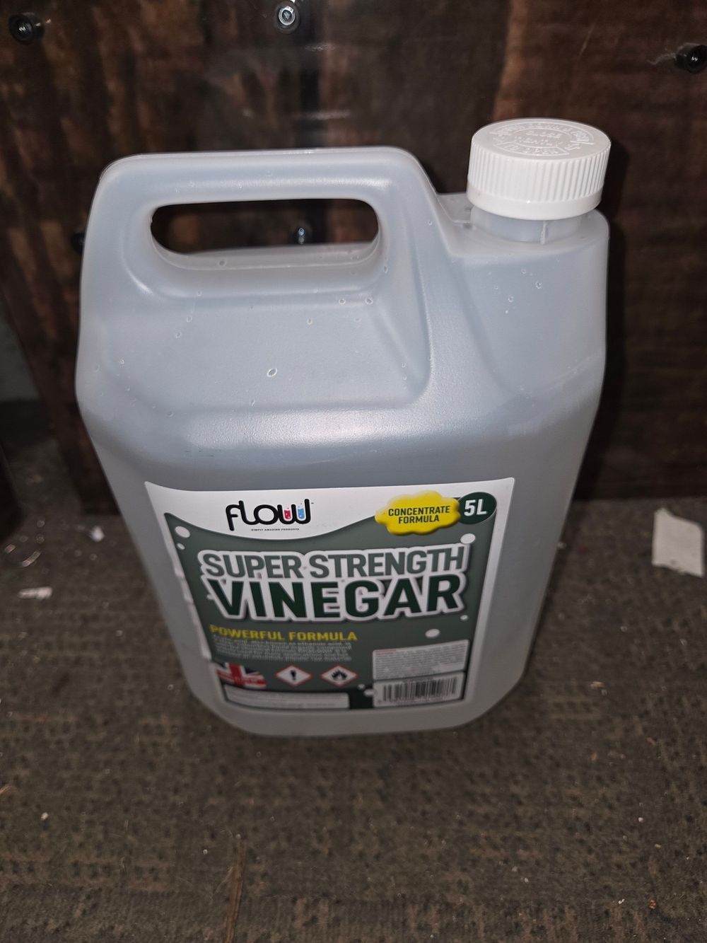 Lot 437 – Flow Super Strength Vinegar 5L Concentrate Jug