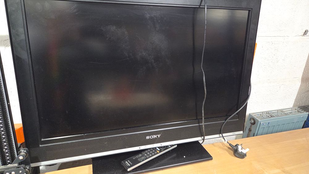 Lot 185 – 32″ Sony Television with Remote