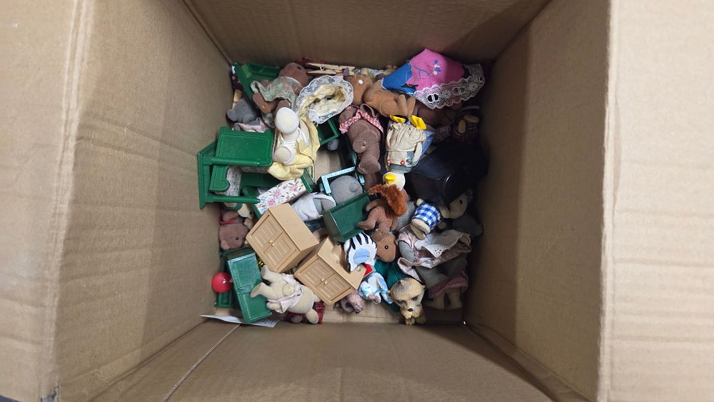 Lot 207 – A Collection of Sylvania Family Figurines and Dollhouse Furniture