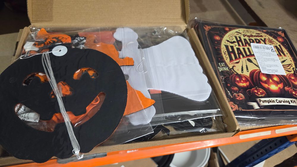 Lot 238 – A Collection of Halloween Decorations and Pipihome Pumpkin Carving Kit