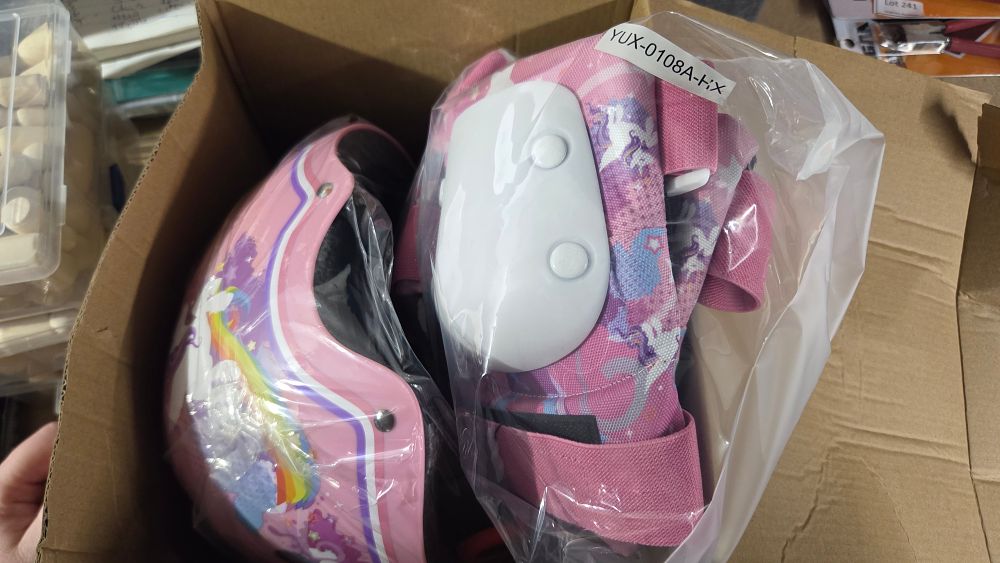 Lot 243 – A New Set of Kids Unicorn Protective Gear
