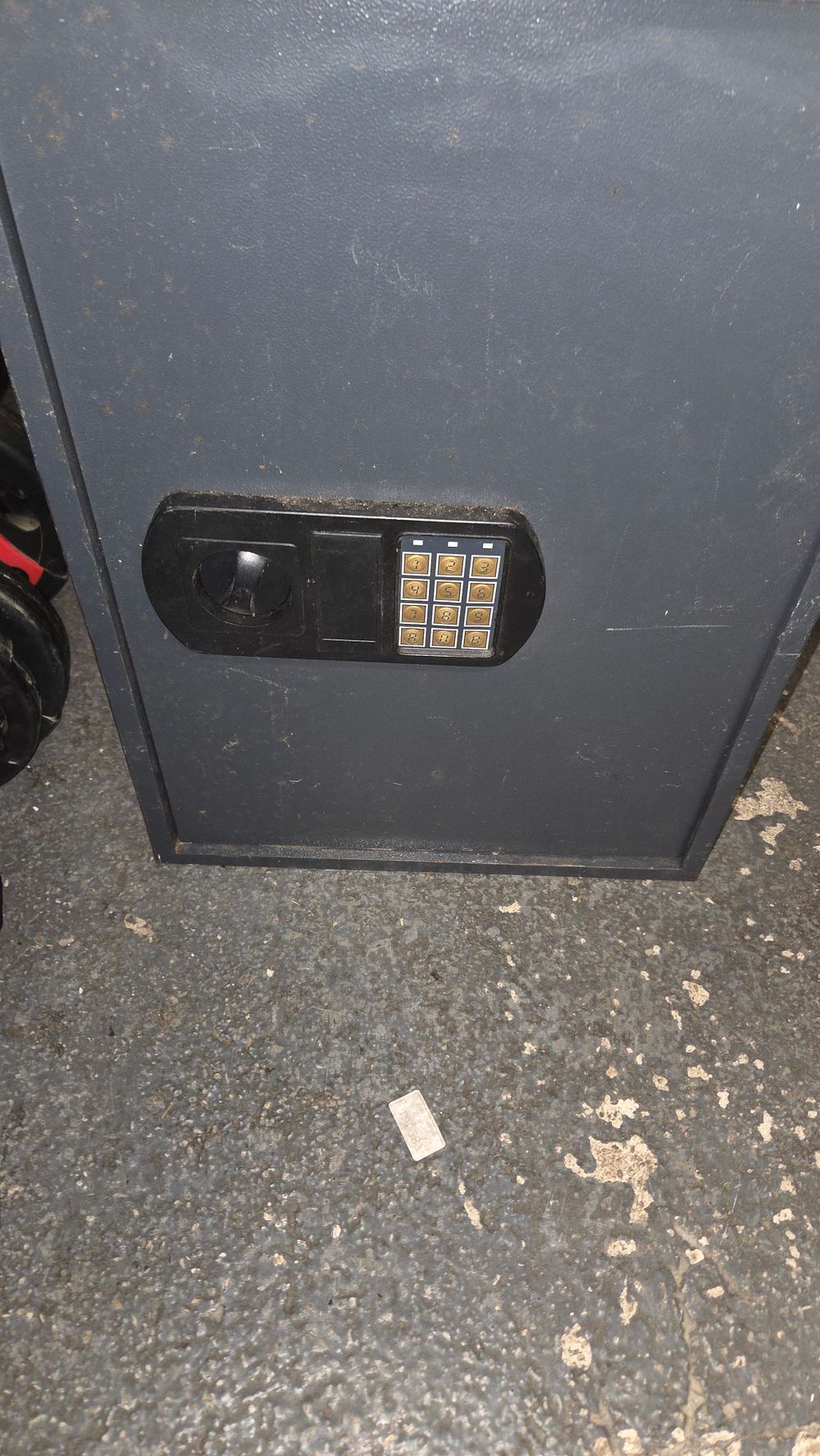 Lot 402 – Fortress Digital Security Safe with Electronic Keypad