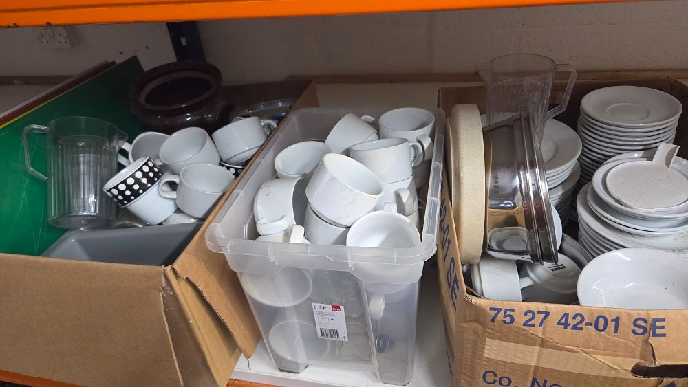 Lot 167 – A Collection of Ceramic Hotelware and Kitchen Accessories