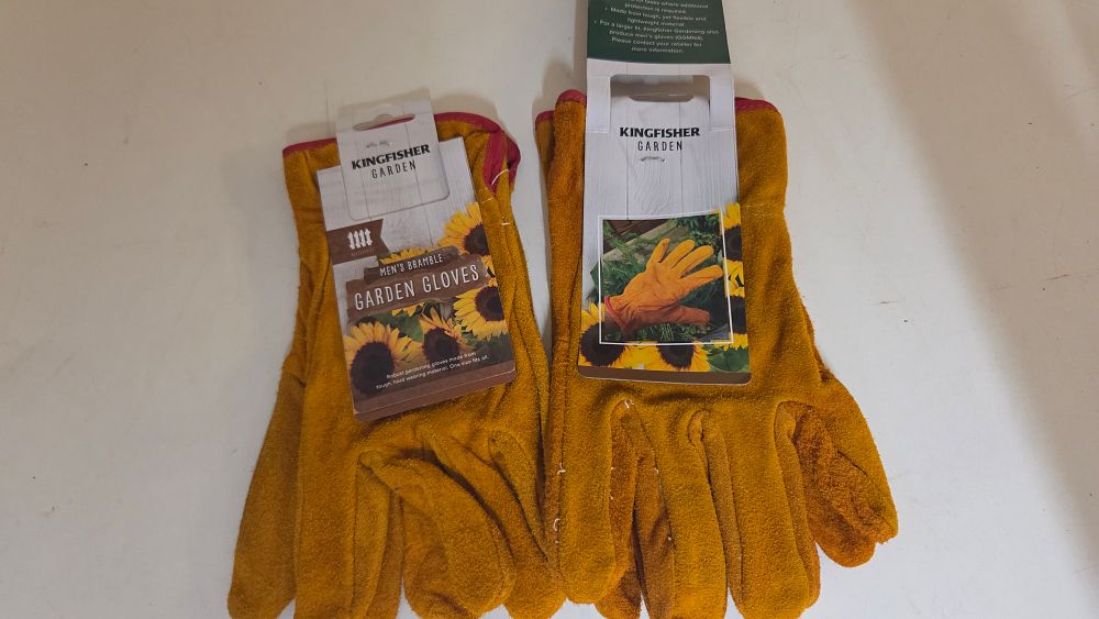 Lot 202 – Two Packs of Kingfisher Garden Bramble Garden Gloves