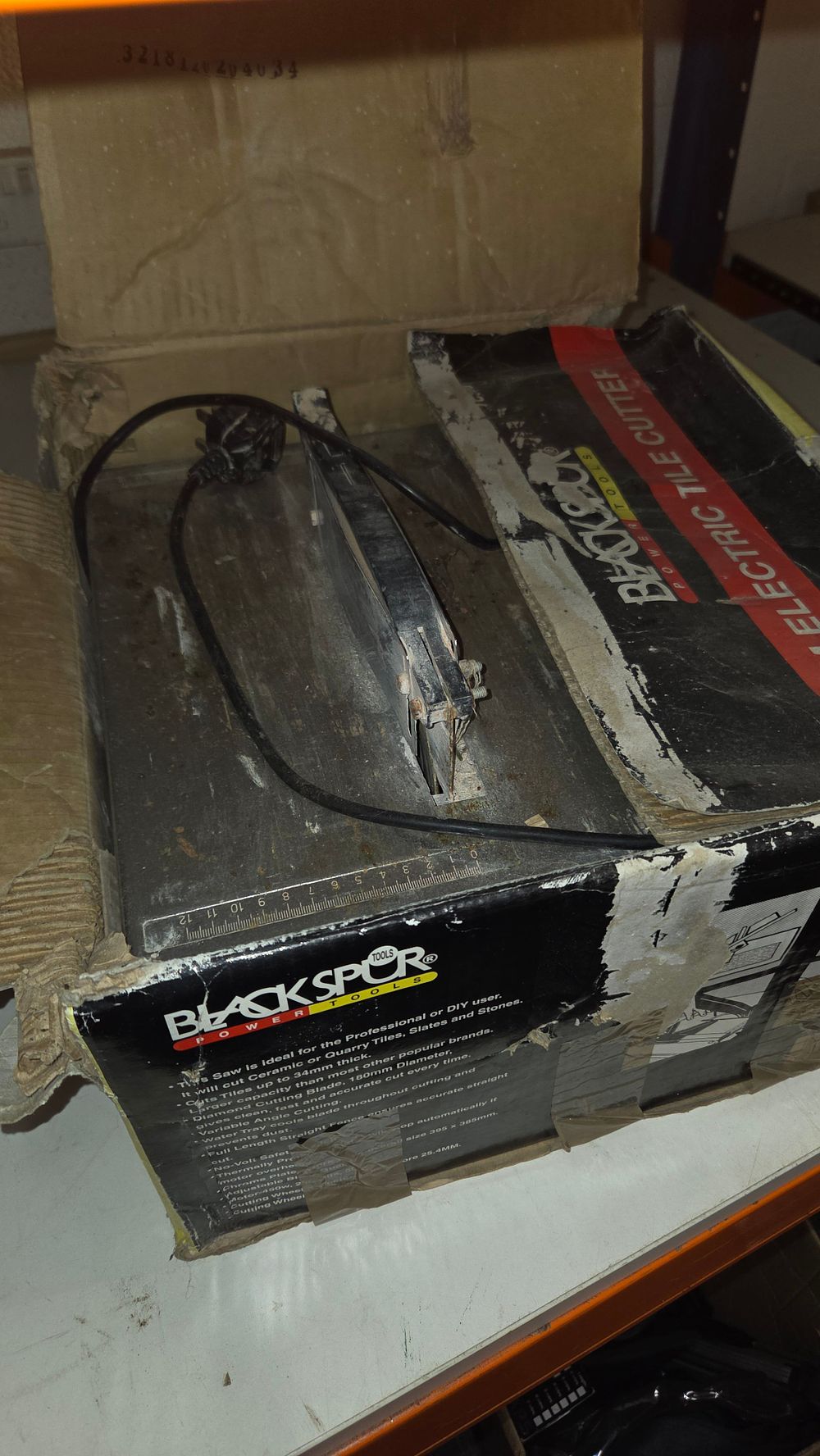 Lot 206 – Blackspur Power Tools Electric Tile Cutter in Original Box