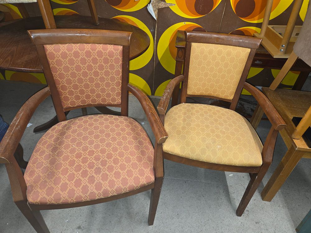Lot 425 – A selection of Shackletons upholstered dining armchairs