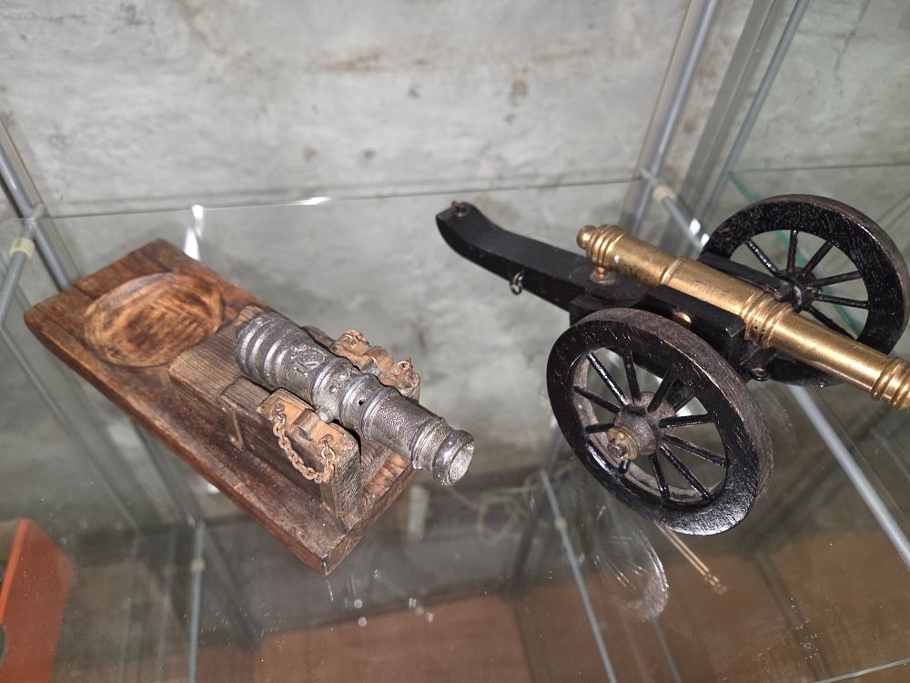 Lot 614 – Two Miniature Model Cannons including Mortar and Field Gun