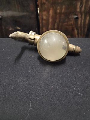 Gaskell and Chambers Optic Pearl Vintage Spirit Dispenser. A vintage brass-toned Gaskell and 