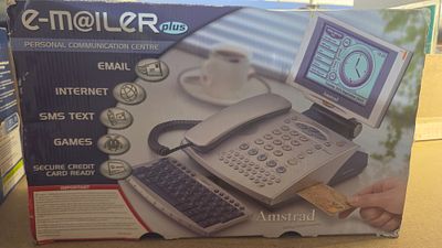 Amstrad e-m@iler plus Personal Communication Centre