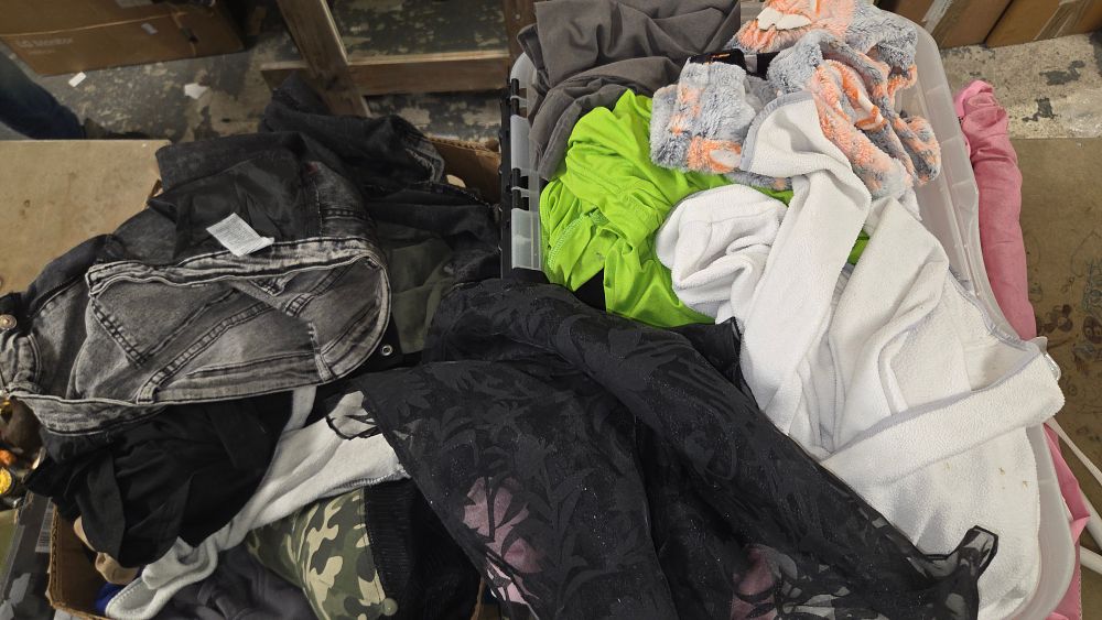 Lot 160 – Two Boxes of Clothing