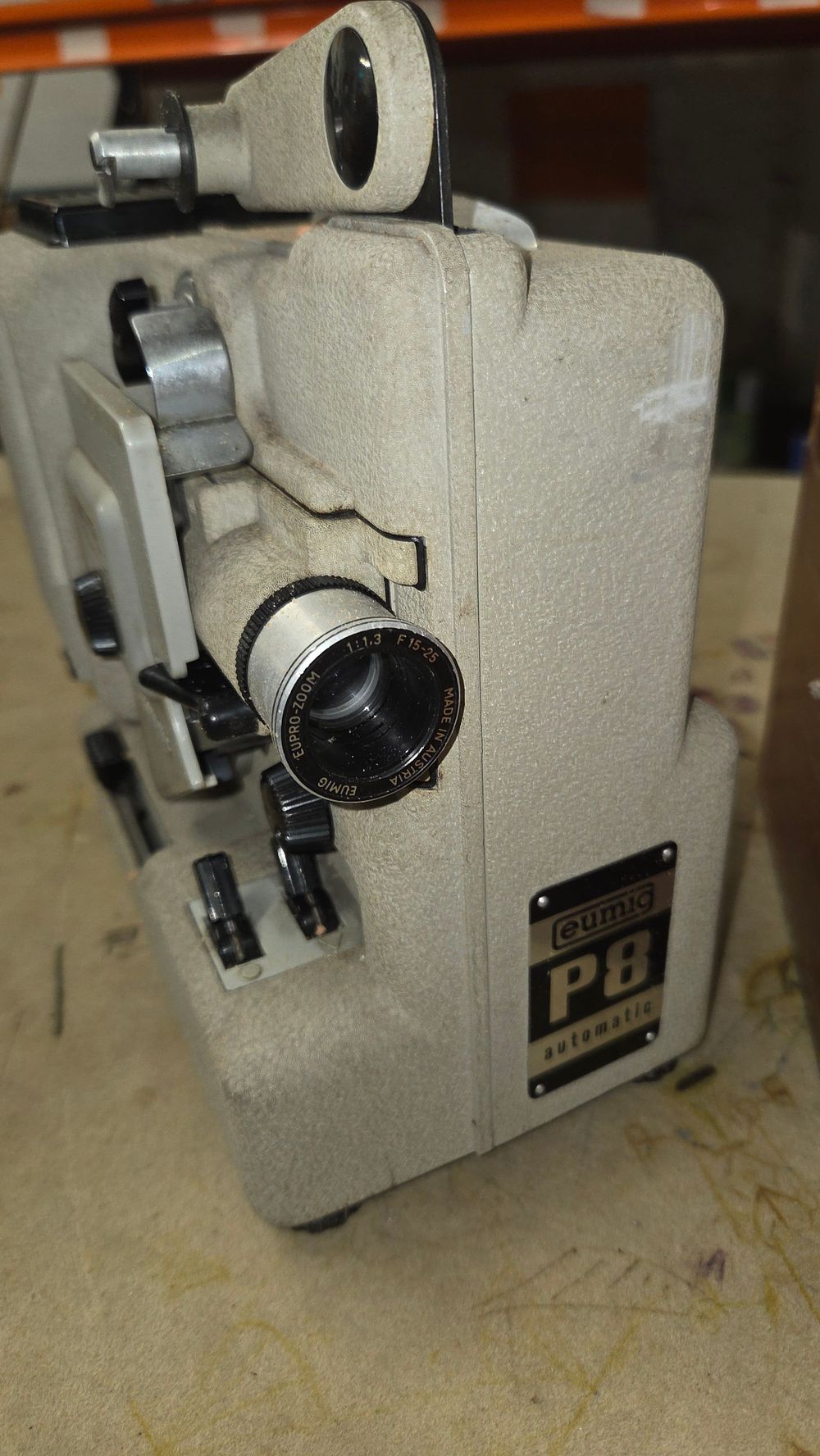 Lot 186 – Eumig P8 Automatic Projector with Wooden Case