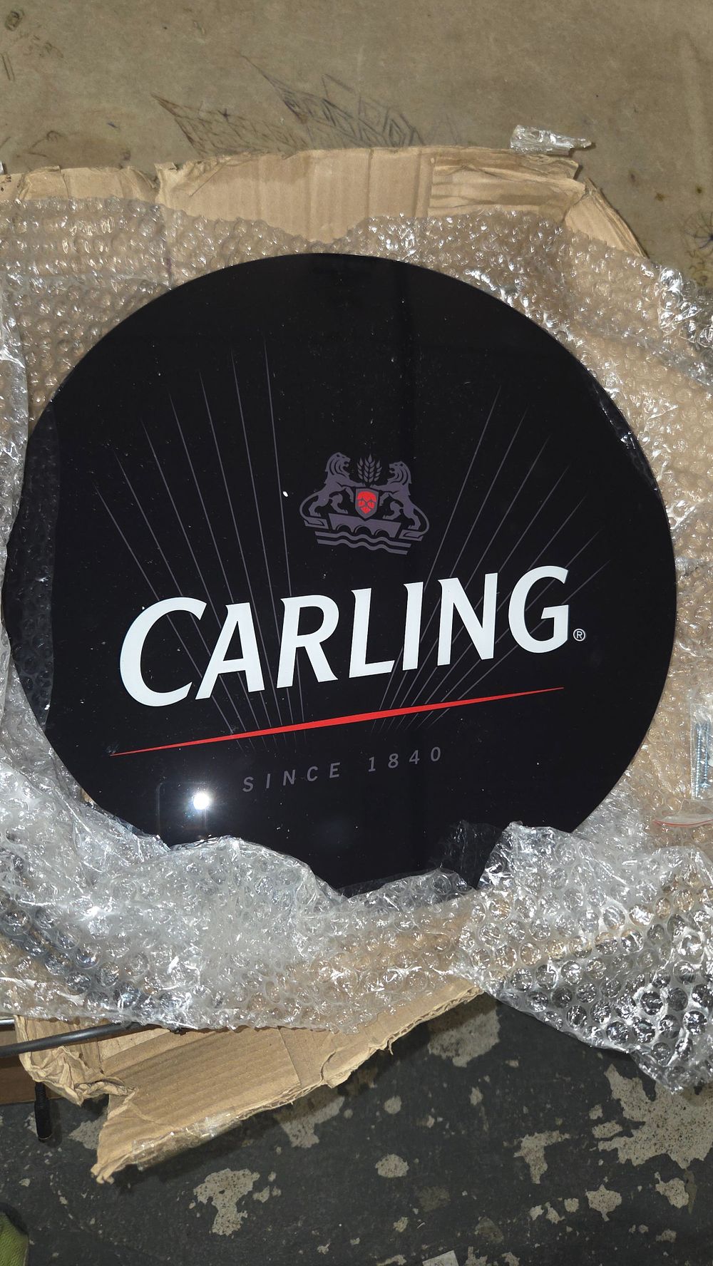 Lot 189 – Carling Circular Beer Pump Badge Light