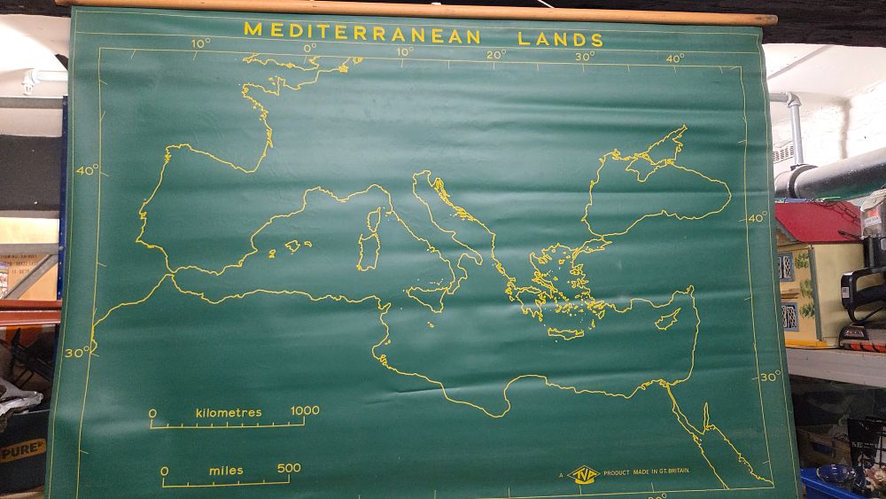 Lot 233 – TVA Product Roll-up Wall Map