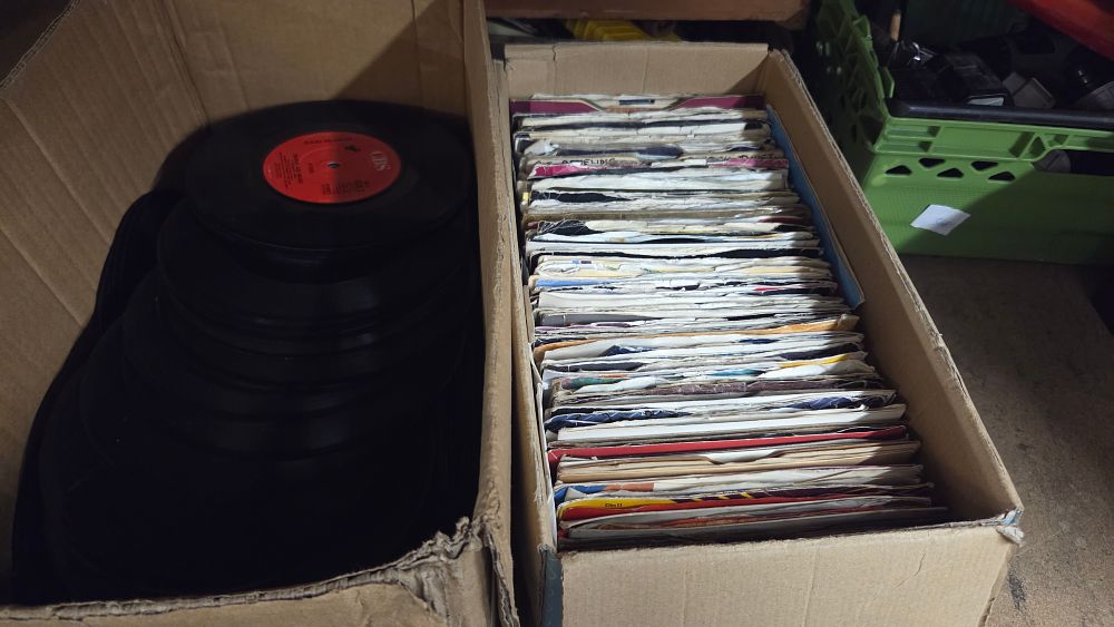 Lot 369 – Two boxes of assorted 7 inch vinyl records