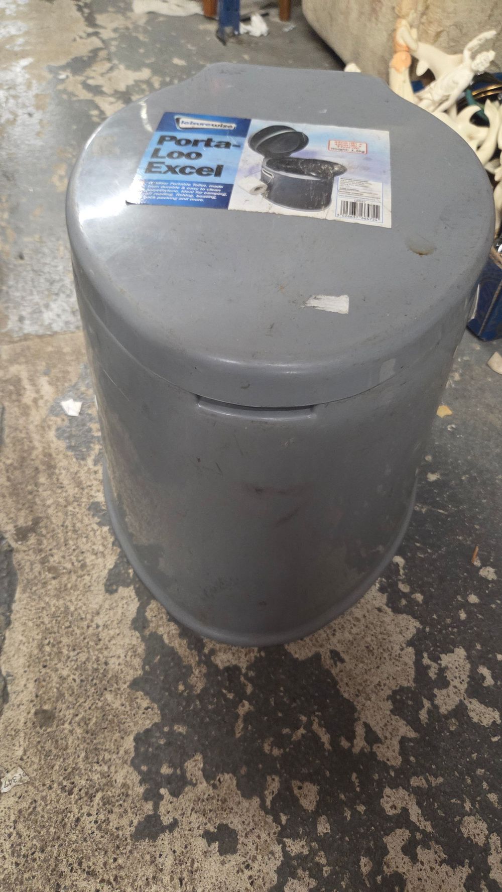 Lot 381 – Leisurewize Porta-Loo Excel portable toilet