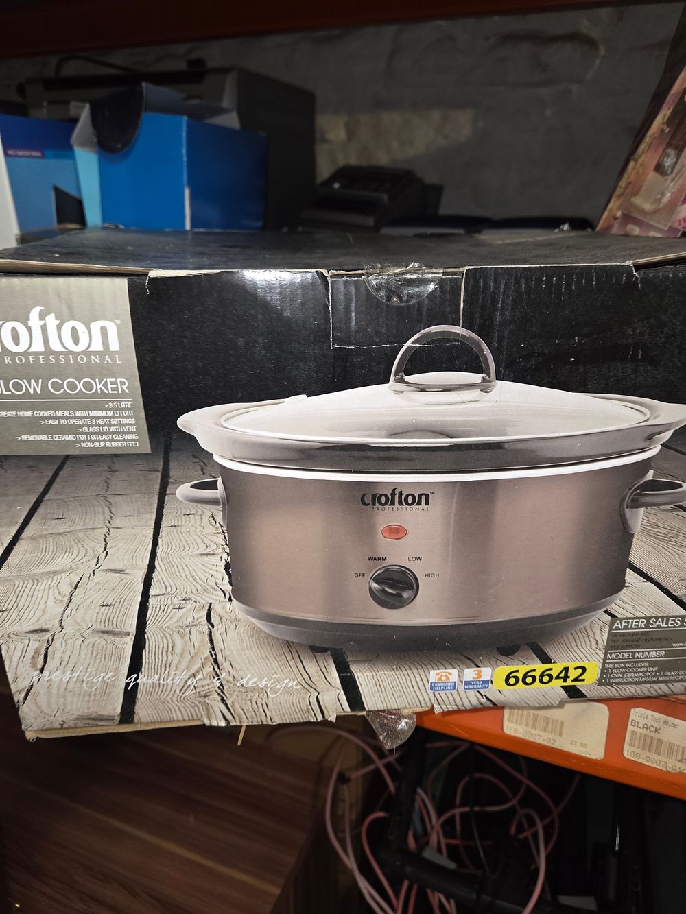 Lot 496 – Crofton Professional 3.5 Litre Slow Cooker
