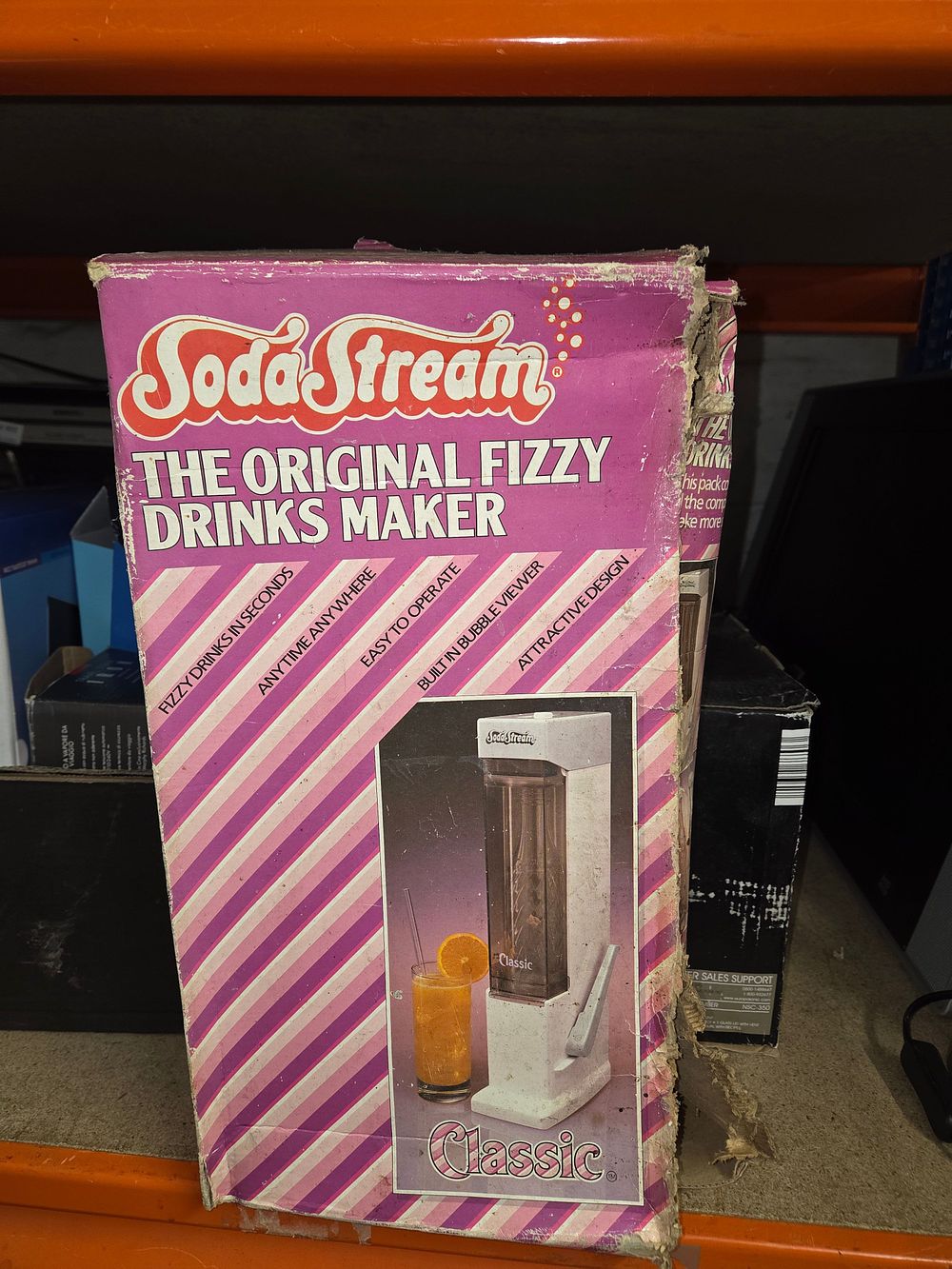 Lot 497 – SodaStream Classic The Original Fizzy Drinks Maker in Box