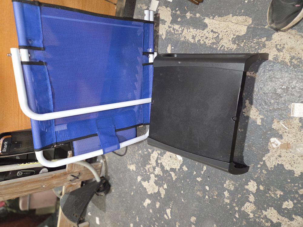 Lot 541 – Folding Back Rest and Bed Tray
