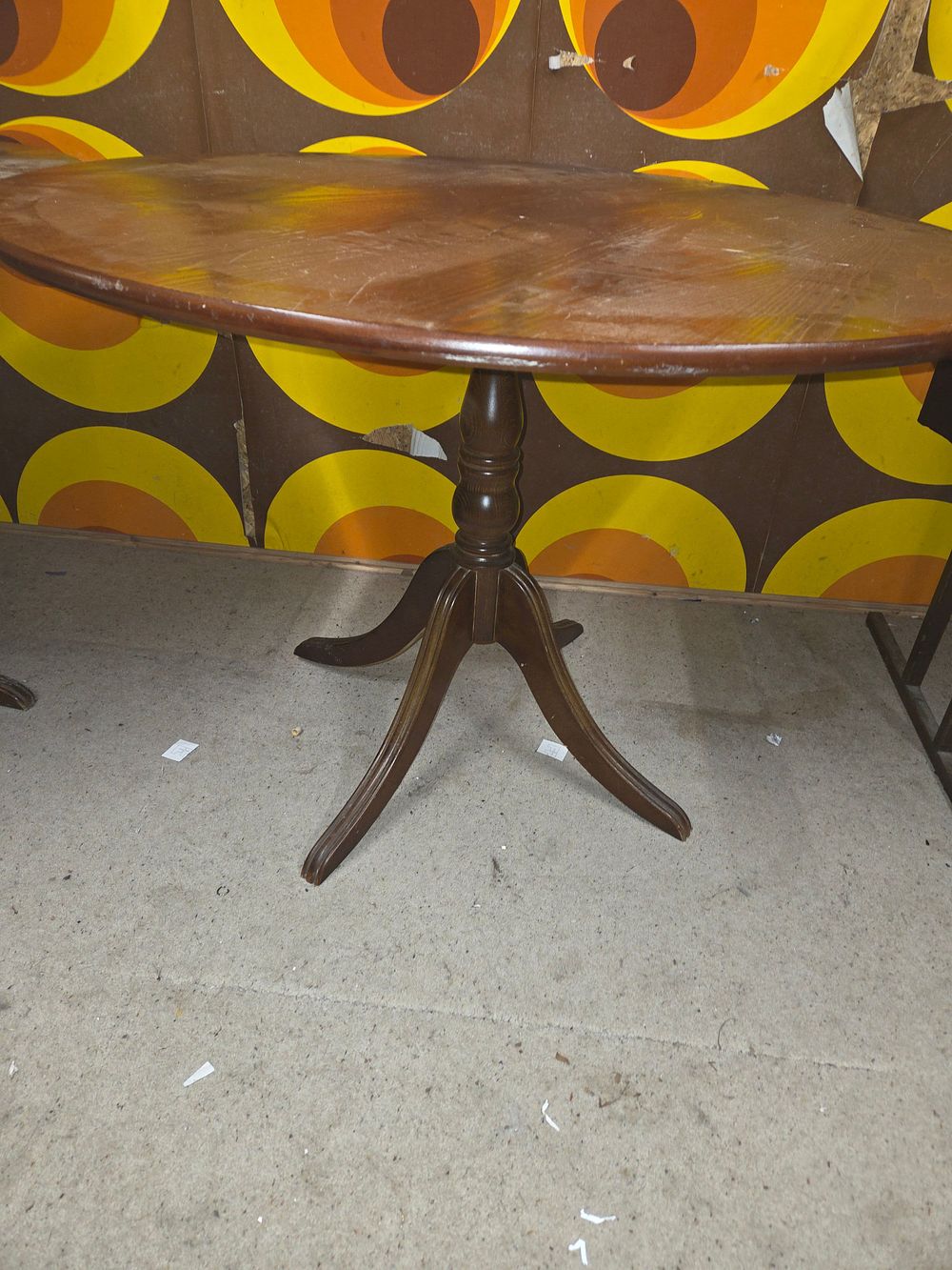Lot 564 – Round Wooden Pedestal Side Table