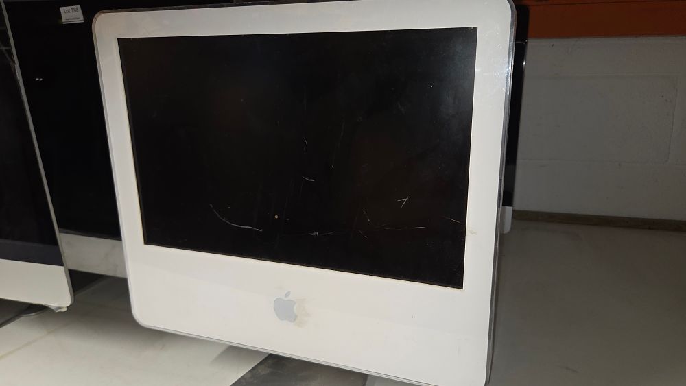 Lot 191 – Apple iMac Desktop Computer