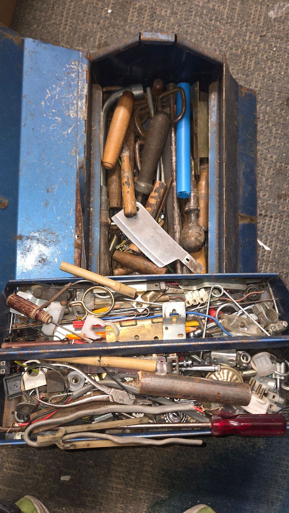 Lot 214 – A Collection of Hand Tools and Hardware in a Toolbox