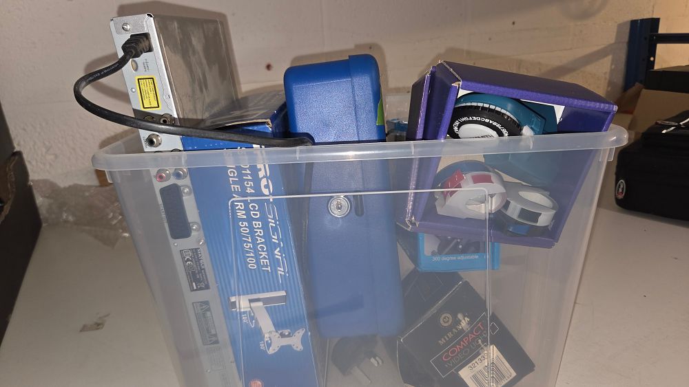 Lot 223 – A Collection of Electronics and Household Accessories
