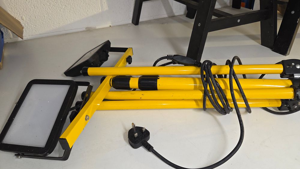 Lot 229 – Portable LED Dual Head Work Light with Tripod Stand