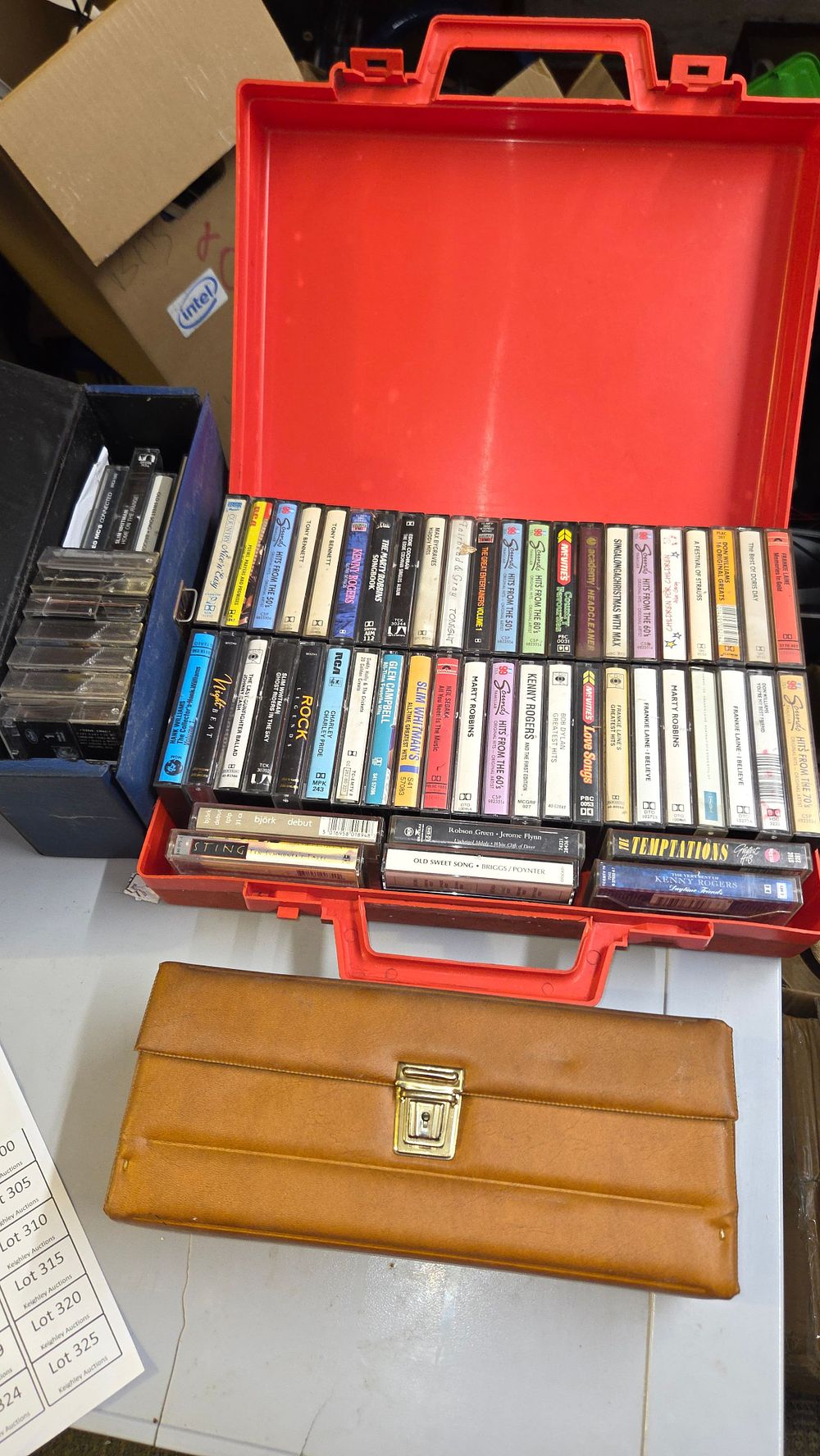 Lot 296 – A Collection of Cassette Tapes