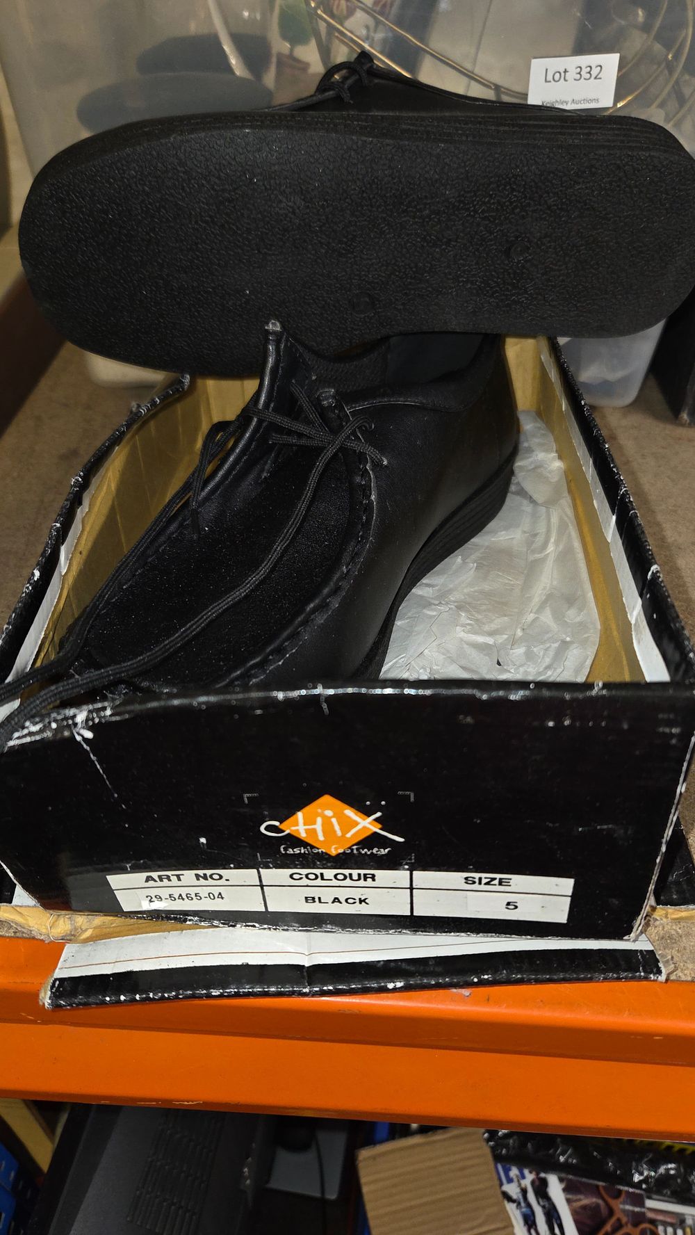 Lot 333 – A Pair of Chix Fashion Footwear Black Shoes Size 5