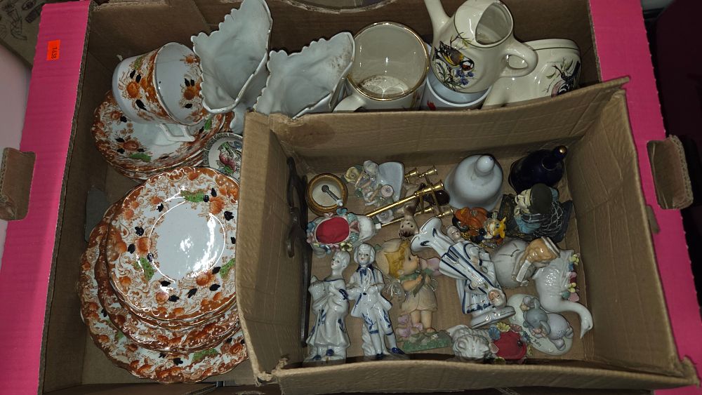 Lot 385 – A Collection of Decorative Ceramic and Porcelain Items