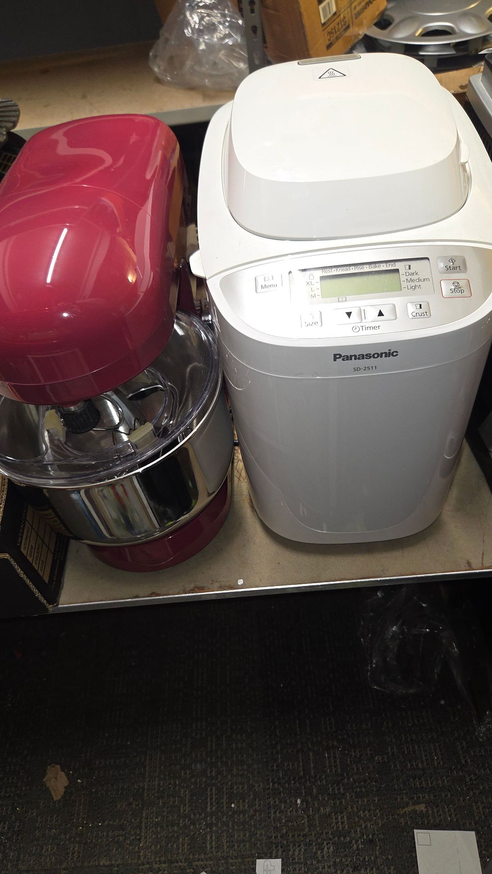 Lot 387 – Two Kitchen Appliances Including Panasonic SD-2511 Bread Maker and Cookworks Mixer. Both Working order