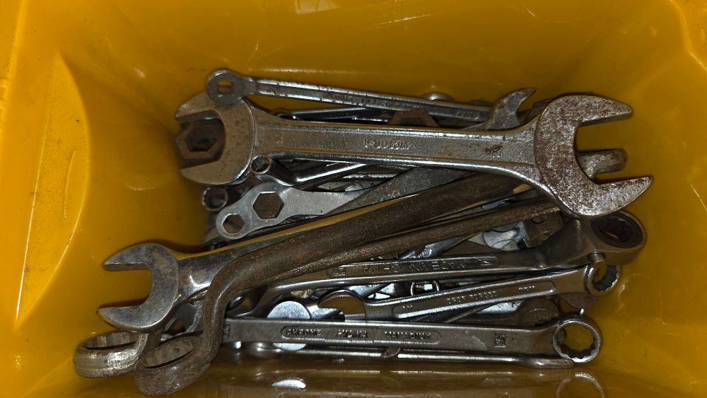 Lot 401 – A Collection of Wrenches