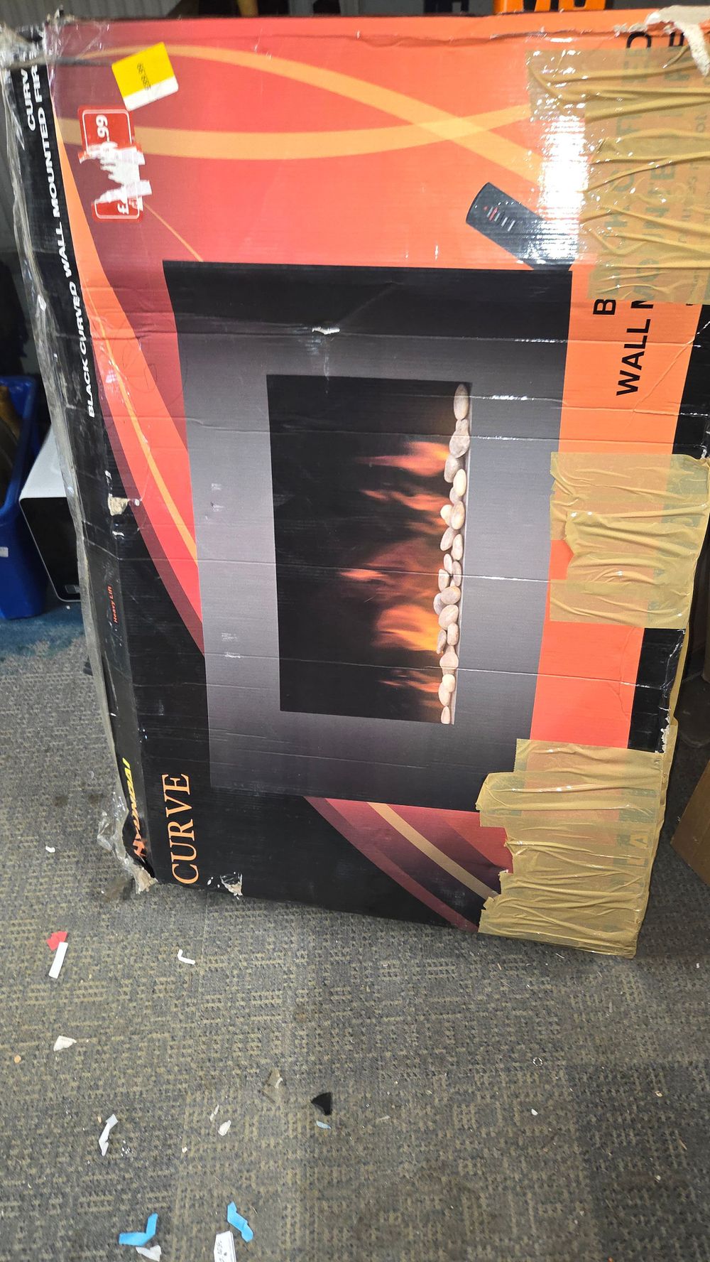 Lot 420 – Hyundai Curve Black Wall Mounted Electric Fireplace