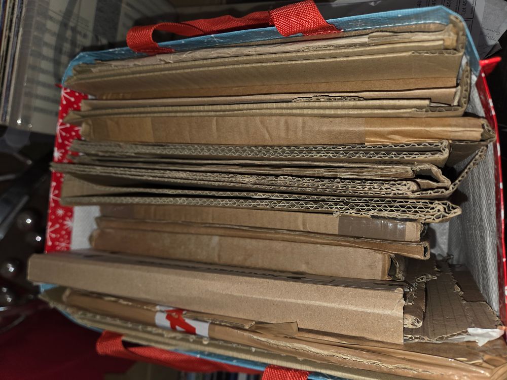 Lot 436 – A Collection of 20 LP Postage Boxes
