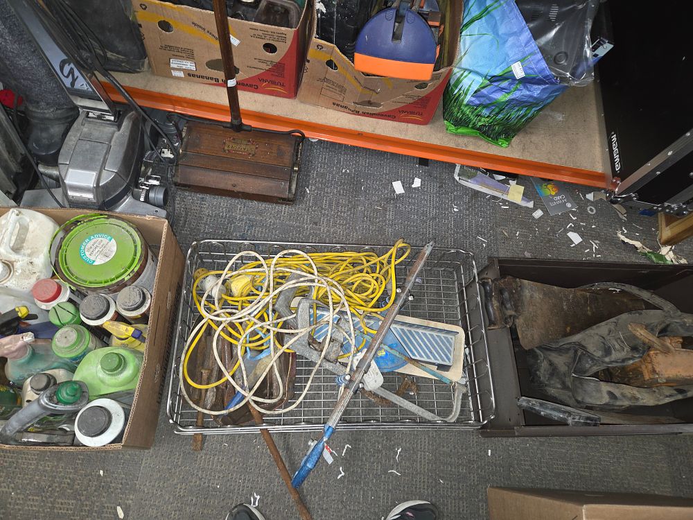 Lot 501 – A Collection of Tools etc