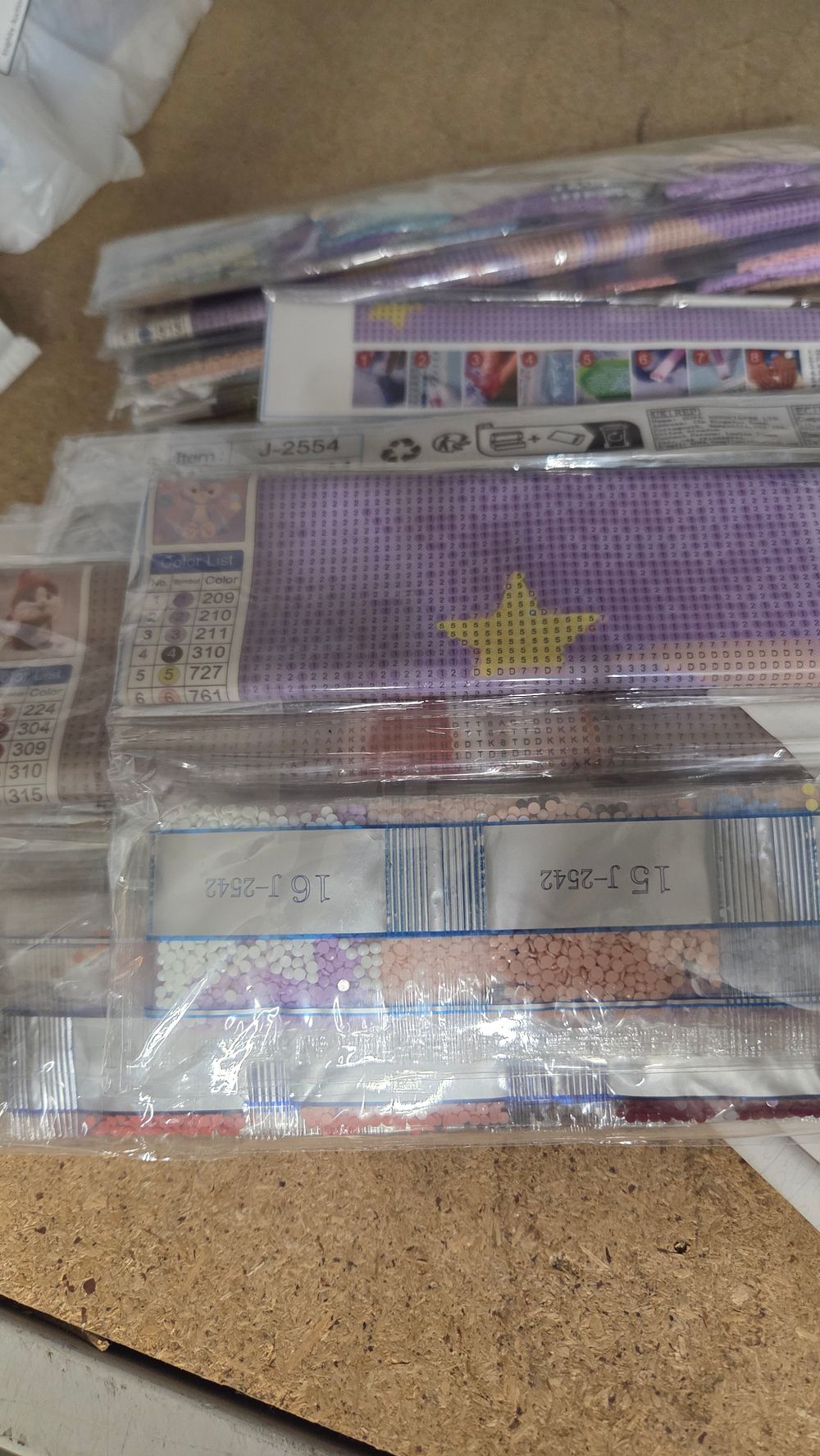 Lot 528 – Ten Cute Rabbit Diamond Painting Kits
