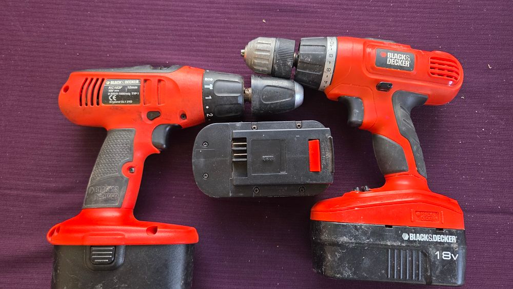 Lot 159 – A Pair of Black and Decker 18V Cordless Drills