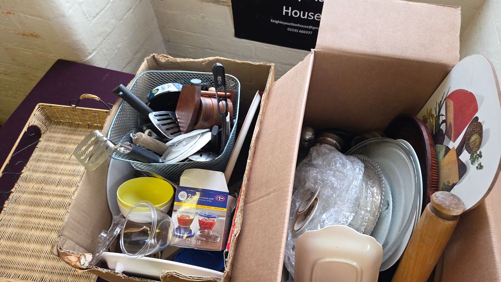 Lot 187 – Two Boxes of Assorted Kitchenware and Ceramic Items