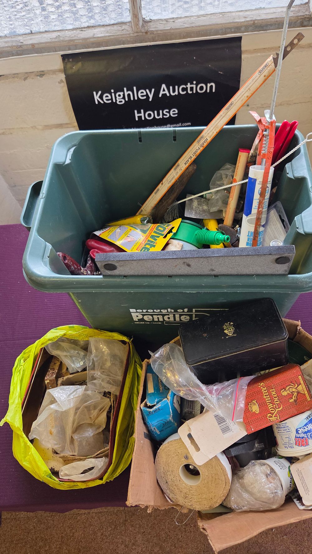 Lot 189 – A Collection of Household Tools Hardware and Vintage Tins