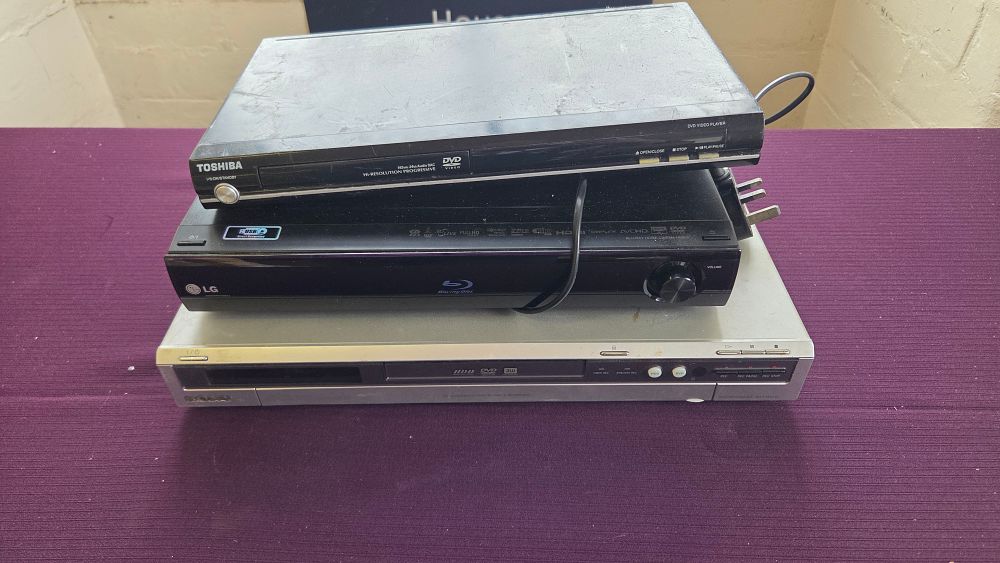 Lot 233 – LG HB805, Sony RDR-HX510, and Toshiba DVD Player