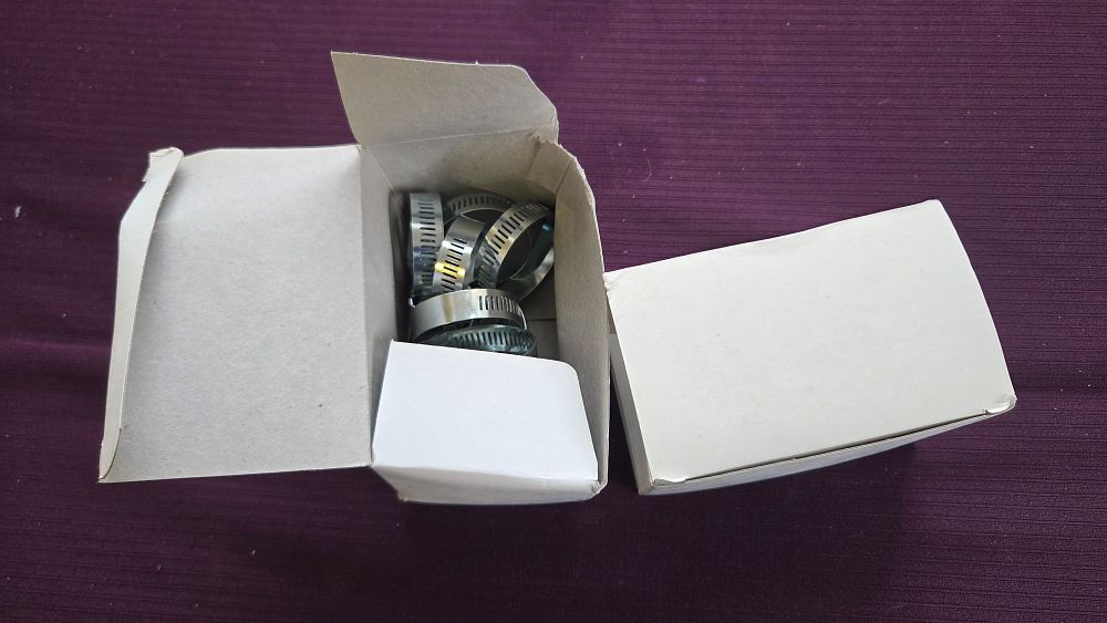 Lot 263 – Two Boxes of Jubilee Clips